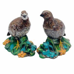 Vintage Holland Mold Ceramic Quail Figurines Set / Pair of 2 Pretty Colors